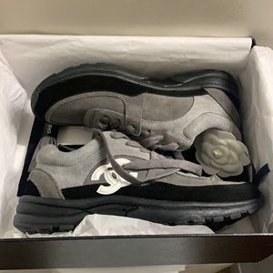 Chanel Low Top Trainer CC Grey